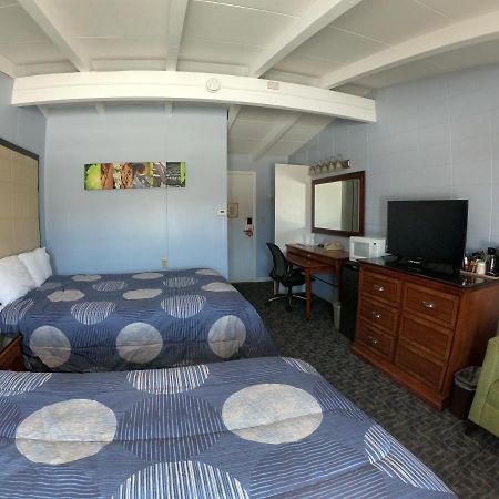 Copper Lantern Motor Lodge West Brookfield Екстер'єр фото