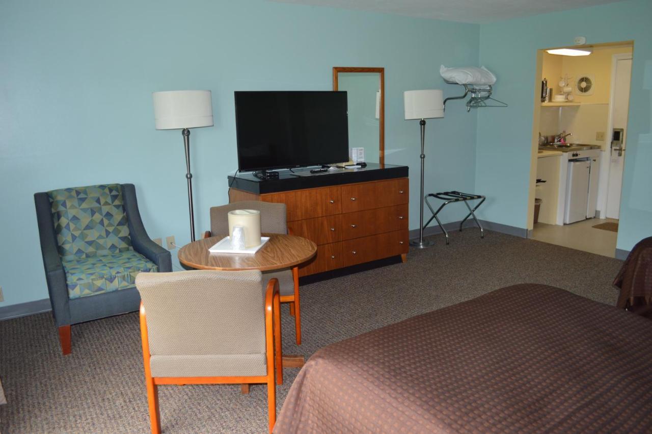 Copper Lantern Motor Lodge West Brookfield Екстер'єр фото